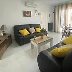 Apartamento With Equipped Solarium Barbecue And Swimming Pool *