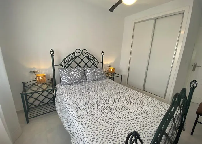 With Equipped Solarium Barbecue And Swimming Pool * Torrevieja