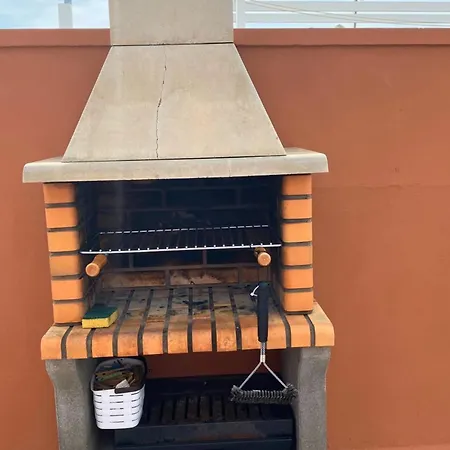 With Equipped Solarium Barbecue And Swimming Pool