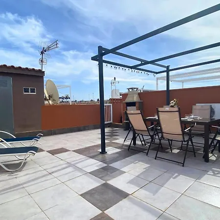 With Equipped Solarium Barbecue And Swimming Pool * 托雷维耶哈